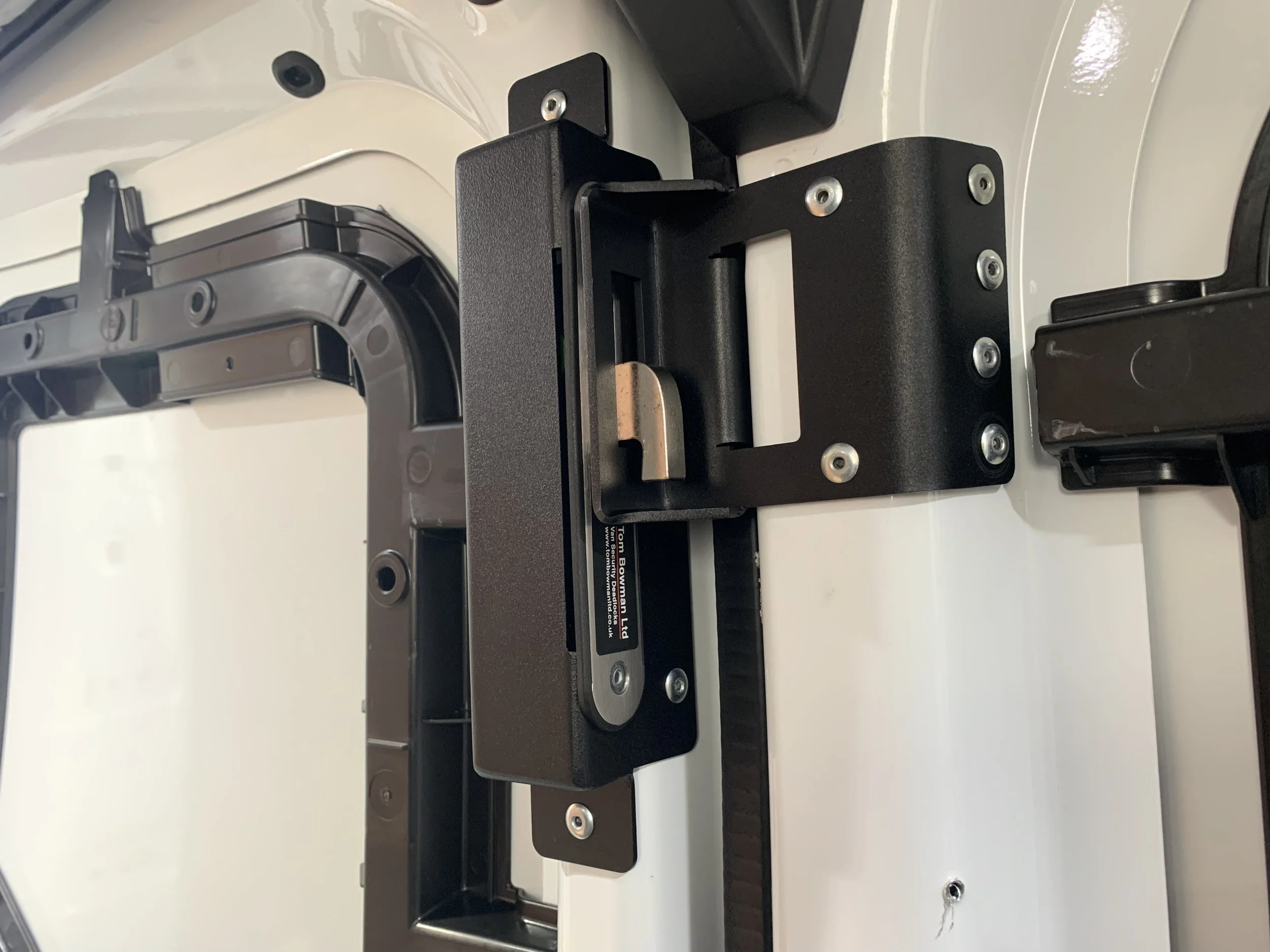 Risparmia su chiusure di sicurezza per furgoni prezzi senza rinunciare alla qualità