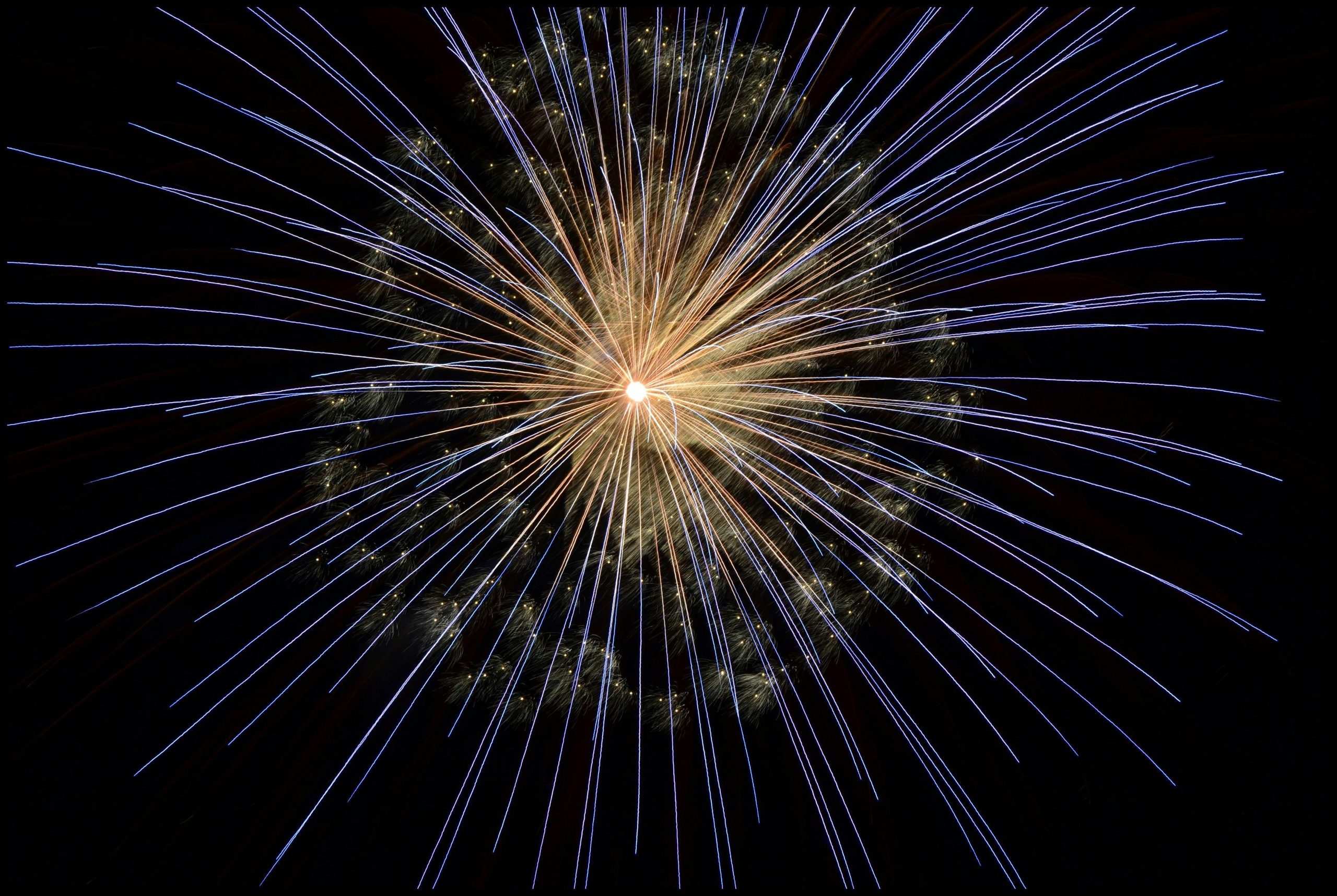 Buy Discount Fireworks Online – Fast Delivery Across the UK